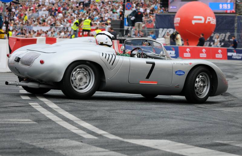 A Feucherolles révision porsche classic ancienne et collection avant ou après les 24 heures du Mans